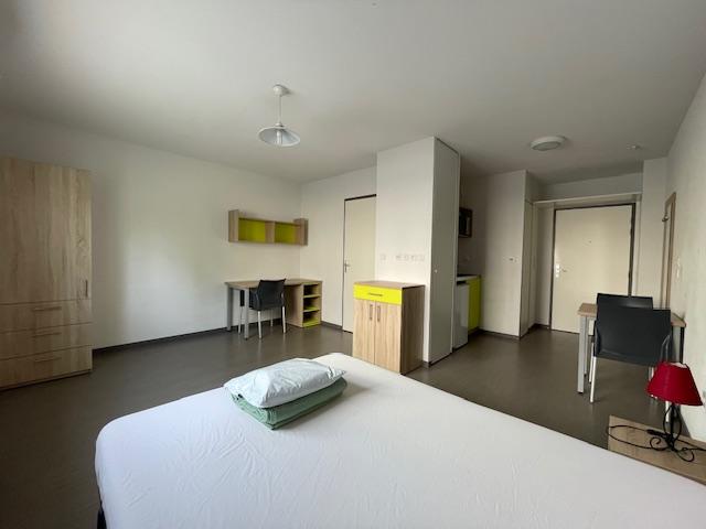 Studio - 26 m² - 1 pièce