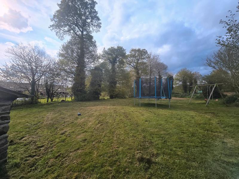 Maison - 215 m² - 12 pièces