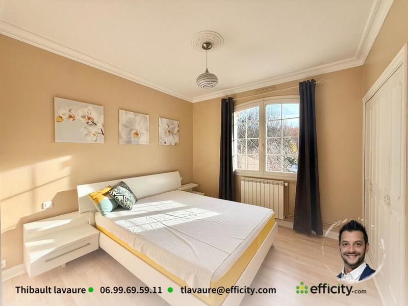 Maison - 177 m² - 8 pièces