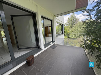 Appartement - 66 m² - 2 pièces