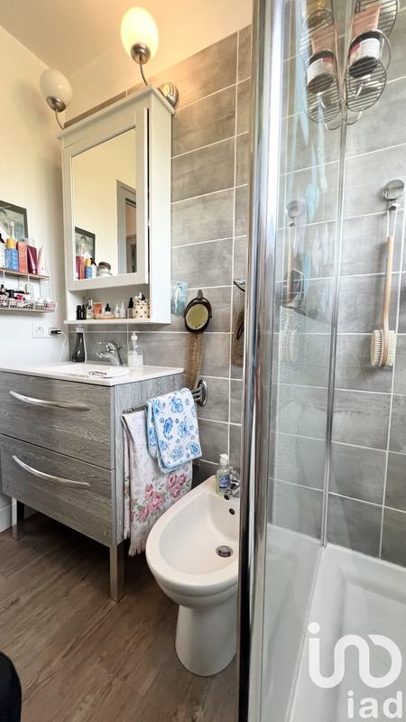 Maison - 101 m² - 5 pièces