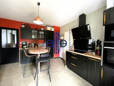 Maison - 142 m² - 6 pièces