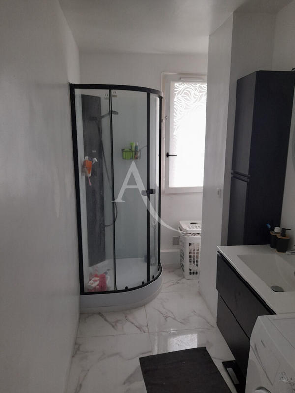 Appartement - 67 m² - 4 pièces