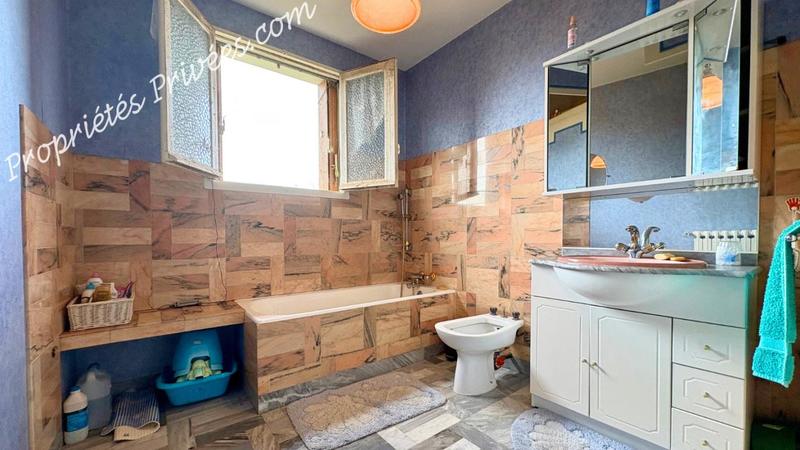 Maison - 129 m² - 10 pièces