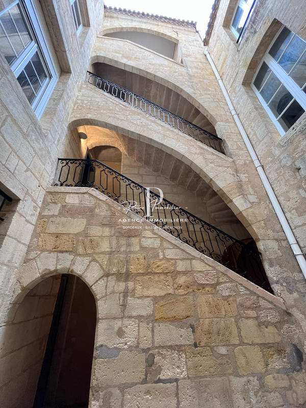 Appartement - 57 m² - 2 pièces