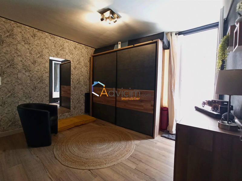 Maison - 160 m² - 7 pièces