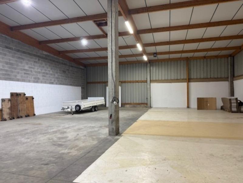 Bureau - 960 m² - 3 pièces