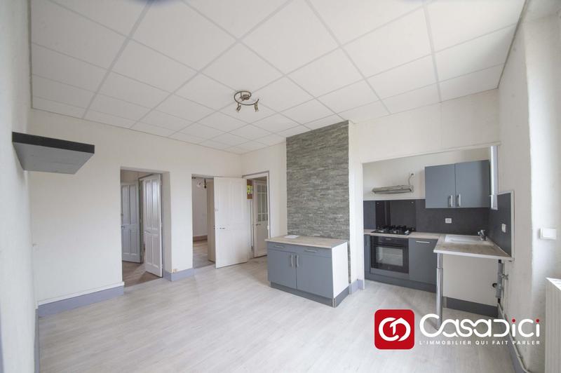 Maison - 98 m² - 6 pièces