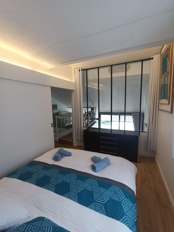 Appartement - 100 m² - 6 pièces