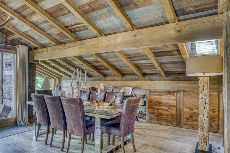 Châlet - 270 m² - 5 pièces