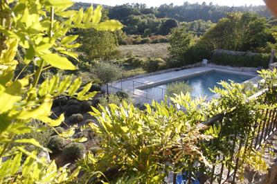 Villa - 246 m² - 9 pièces