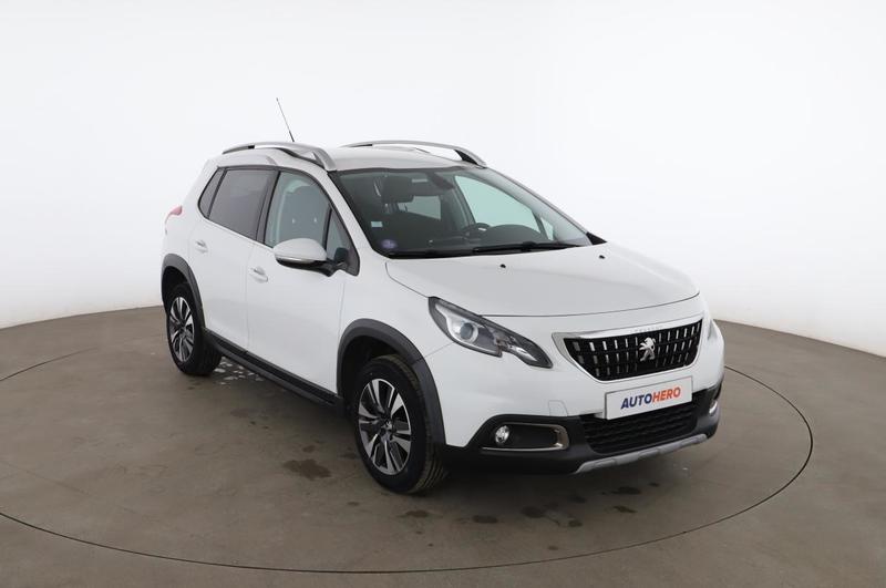 Peugeot 2008 1.2 PureTech Allure Business Eat6 110 ch