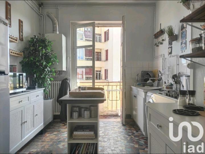 Appartement - 74 m² - 2 pièces