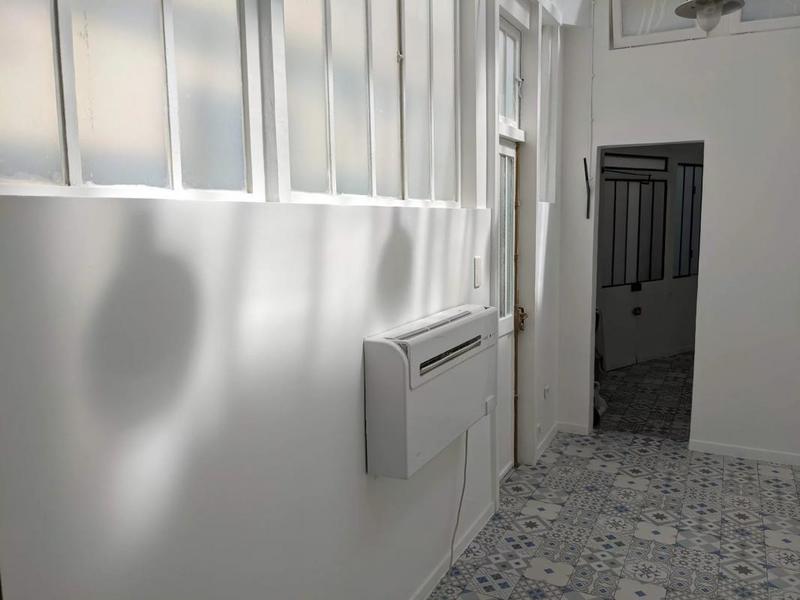 Entrepôt - 23 m² - 2 pièces