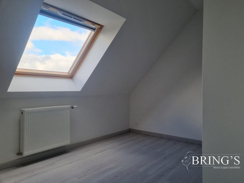 Maison traditionnelle - 78 m² - 4 pièces