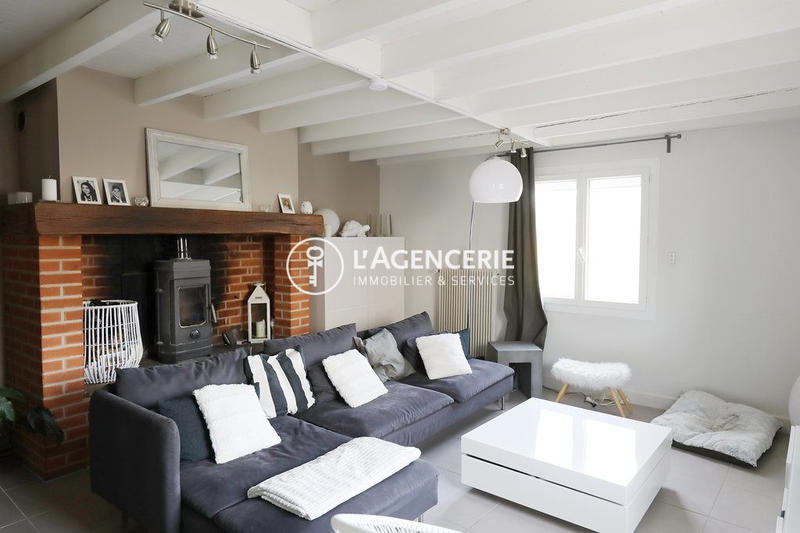 Maison - 140 m² - 5 pièces