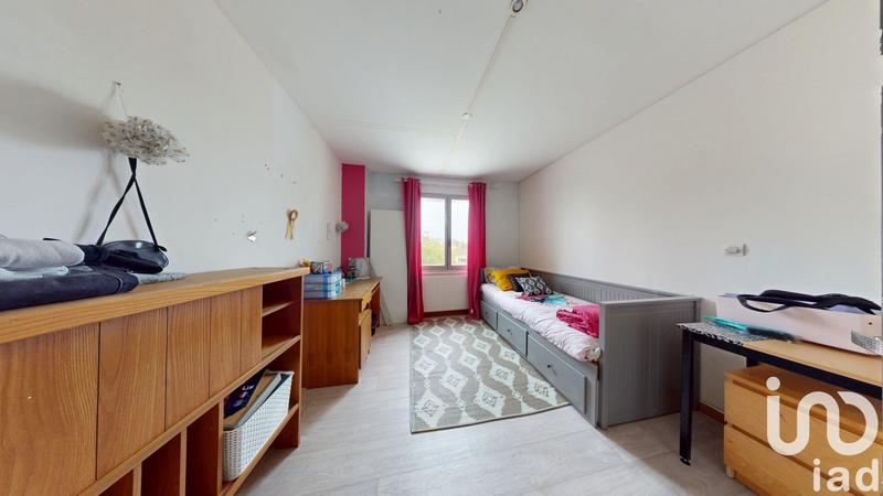 Maison - 193 m² - 11 pièces