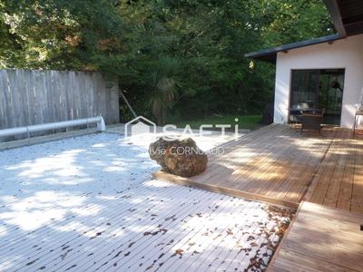 Maison - 142 m² - 5 pièces