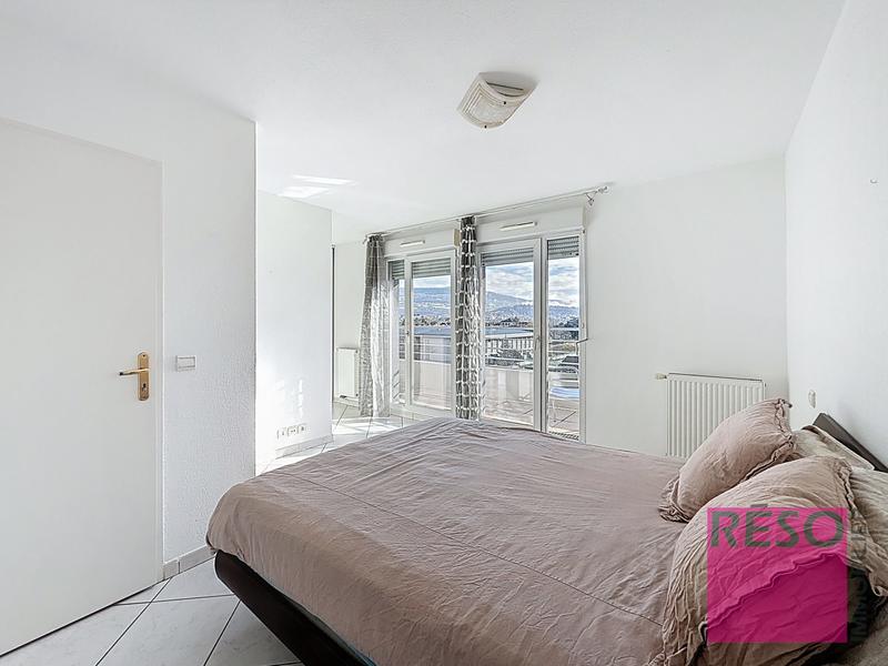 Appartement - 93 m² - 3 pièces