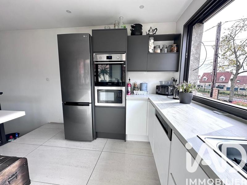 Maison - 75 m² - 4 pièces