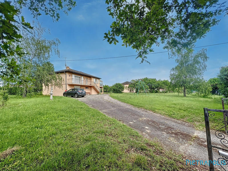 Maison - 110 m² - 5 pièces