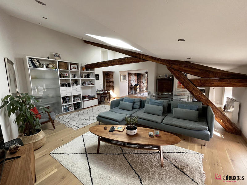 Appartement - 150 m² - 6 pièces