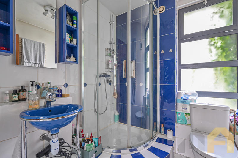 Maison - 175 m² - 6 pièces