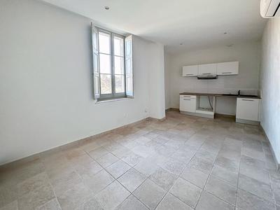 Immeuble - 270 m² - 10 pièces