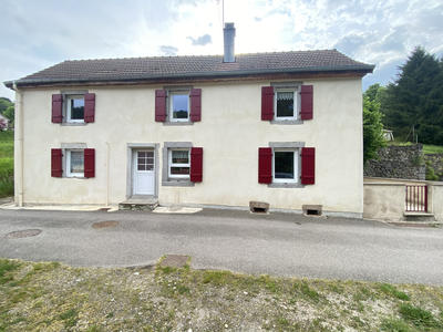 Maison - 83 m² - 6 pièces