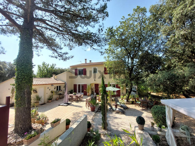 Bastide - 270 m² - 10 pièces