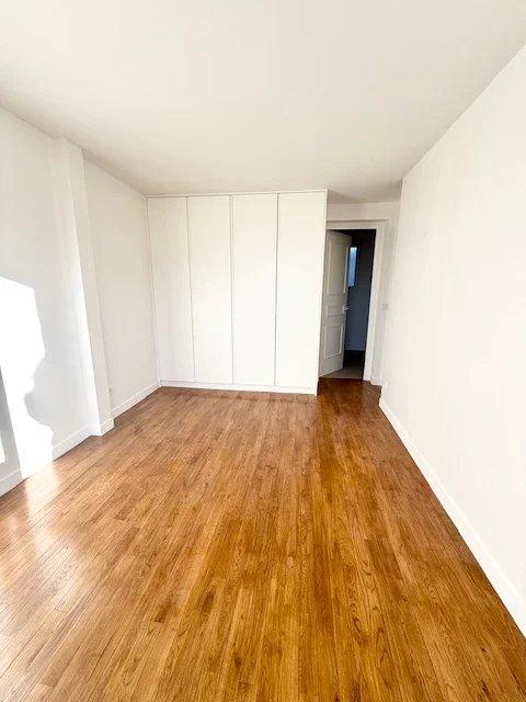 Appartement - 107 m² - 5 pièces