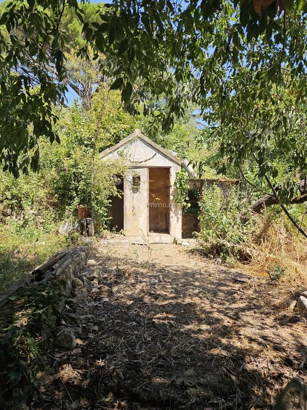 Maison - 152 m² - 9 pièces