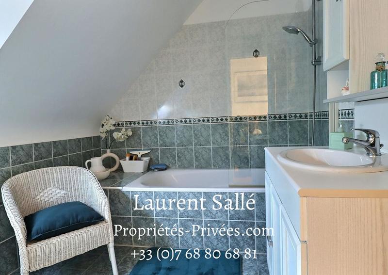 Maison - 105 m² - 5 pièces