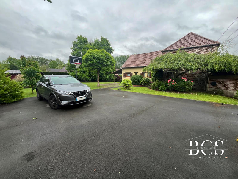 Maison - 140 m² - 8 pièces