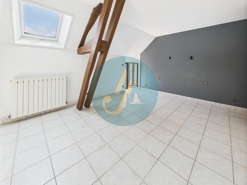 Maison - 81 m² - 3 pièces