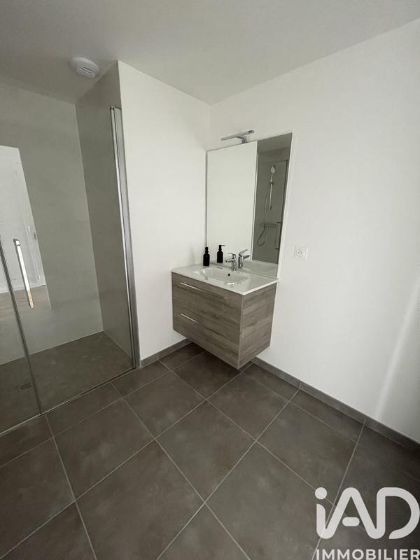 Appartement - 75 m² - 3 pièces