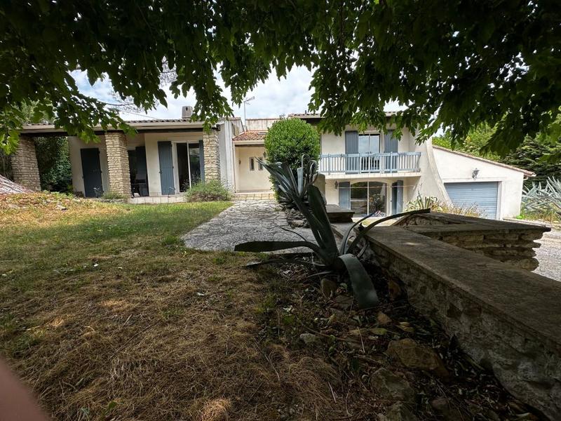 Maison - 162 m² - 6 pièces