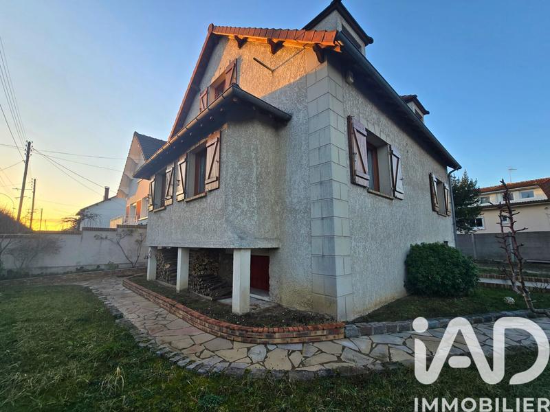 Maison - 125 m² - 6 pièces