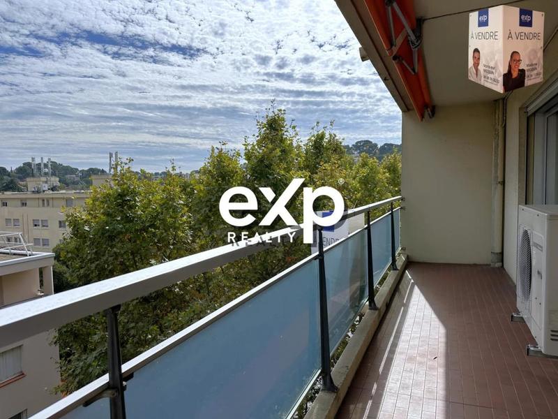 Appartement - 92 m² - 4 pièces