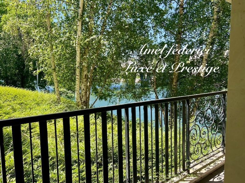 Appartement - 96 m² - 4 pièces