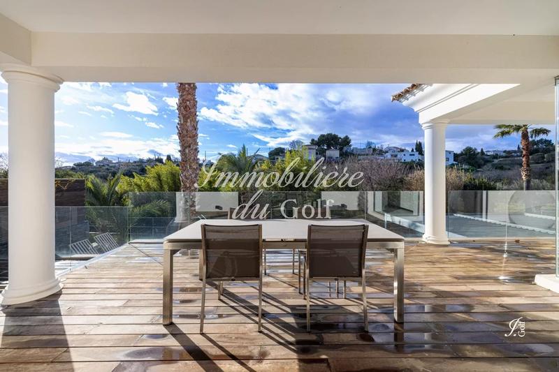 Maison - 199 m² - 4 pièces