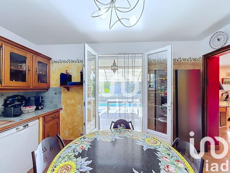 Maison - 182 m² - 7 pièces