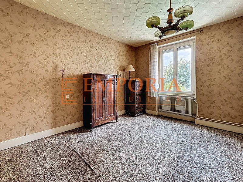 Maison - 105 m² - 6 pièces