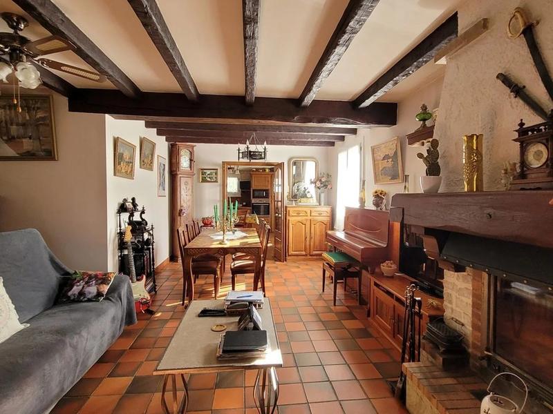 Maison traditionnelle - 136 m² - 5 pièces