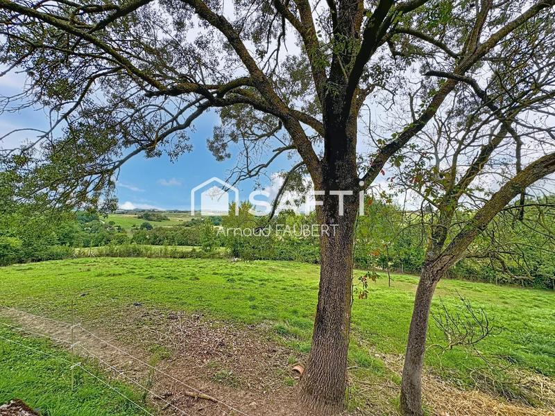 Maison - 210 m² - 6 pièces