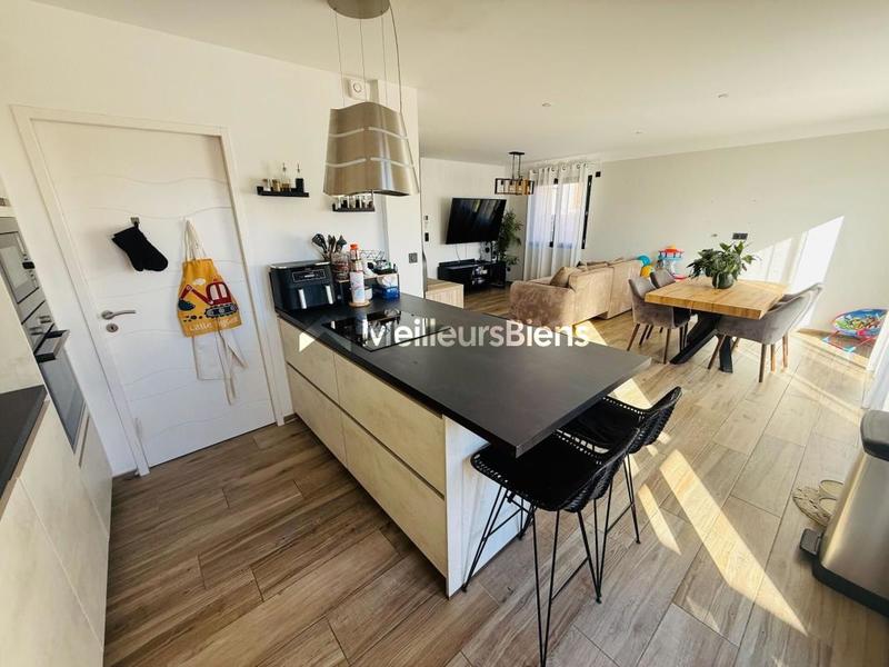 Villa - 90 m² - 4 pièces