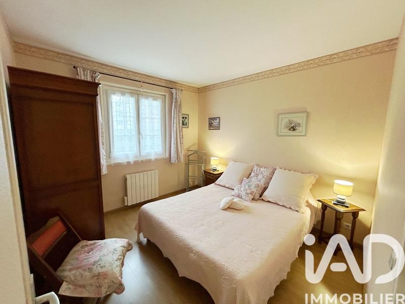 Maison - 180 m² - 5 pièces