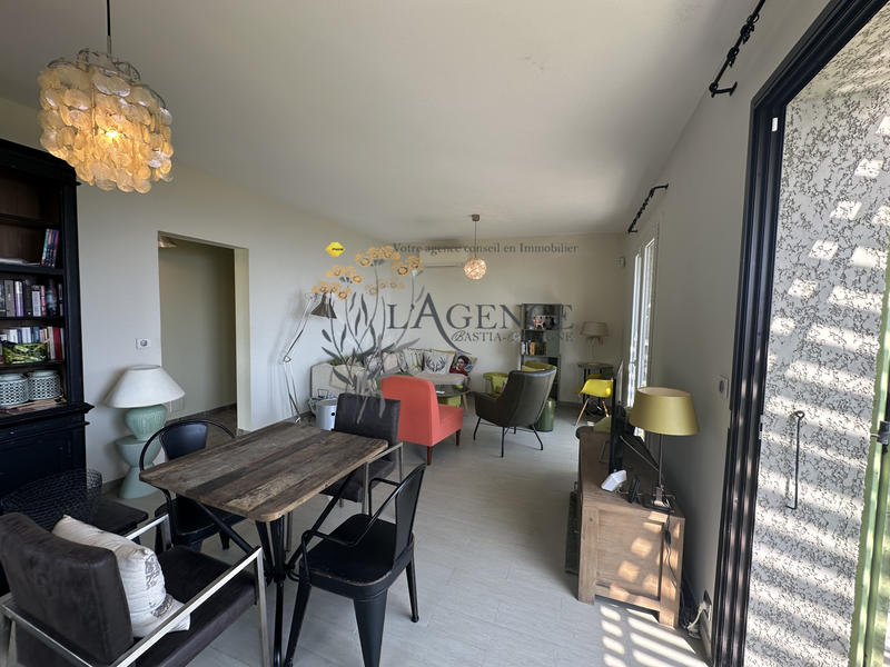 Maison - 83 m² - 3 pièces