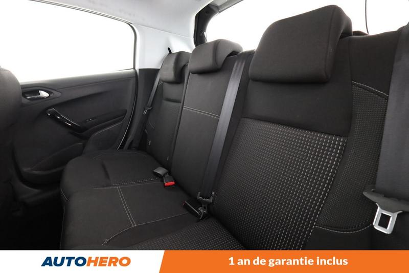 Peugeot 208 1.2 PureTech Allure Business 5p 110 ch