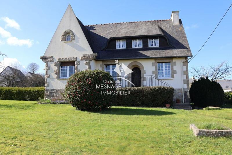 Maison - 134 m² - 8 pièces